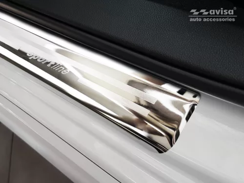 Avisa stříbrná saténová ocelová ochrana prahu "Sportline" s gravírováním SUBARU IMPREZA V (GT) 5D FL2017->