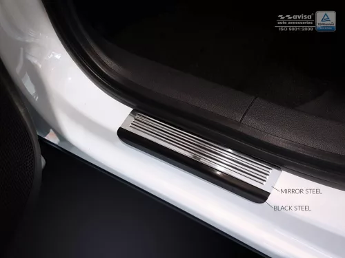 Avisa saténově stříbrný vložka černá ocel ochrana prahu dvoubarevná Seat ATECA 5d crossover 2016-2020, FL2020->