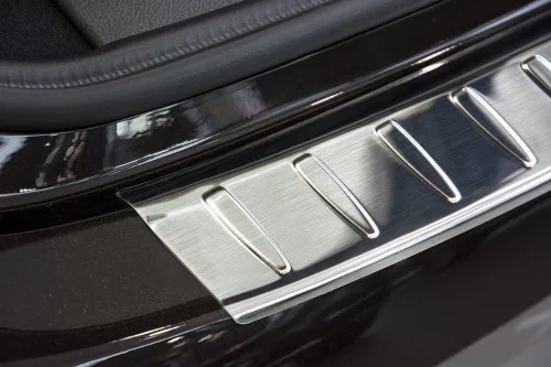 Avisa stříbrný satén ocel Ochrana nakládací Bmw 2 Gran Tourer 2015-2022