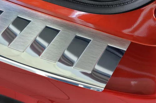 Avisa stříbrná saténová/stříbrná zrcadlová ocel Ochrana nakládací s drážkami, kartáčovaná HONDA Civic Tourer 2014-2015, FL2015-
