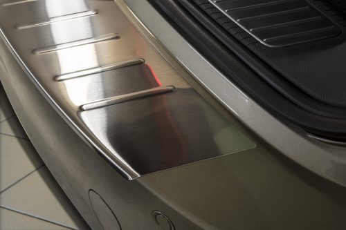 Avisa stříbrná saténová ocel Ochrana nakládací OPEL INSIGNIA combi 2008-2013, FL2013-2016