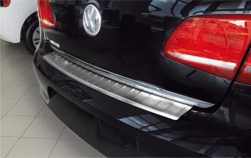 Avisa stříbrná saténová ocel Ochrana nakládací VOLKSWAGEN Passat B7 limousine 2011-2014