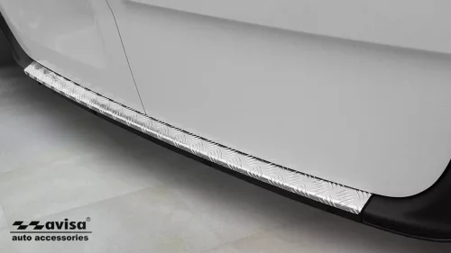 Avisa stříbrná saténová 3 mm vroubkovaná hliník Ochrana nakládací MERCEDES SPRINTER III 2018->