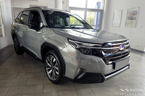 Avisa stříbrná saténová ocel Ochrana nakládací Subaru FORESTER VI 2024->