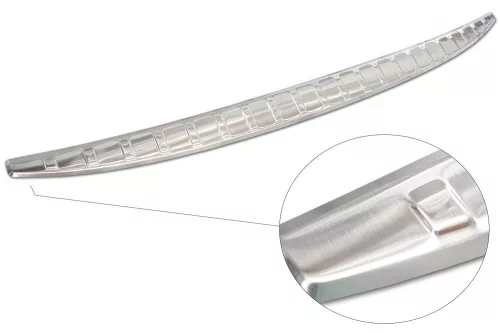 Avisa stříbrný satén ocel Ochrana nakládací TOYOTA CAMRY IX/Hybrid 2017-2021, FL2021-2024, TOYOTA CAMRY X/Hybrid (XV80) 2024