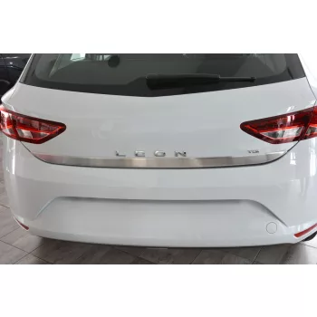   Avisa stříbrný zrcadlová ocel csomagtérajtó díszléc Seat Leon 5F 5d 2013-2020