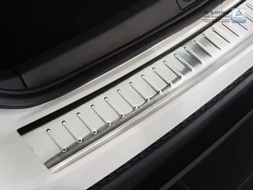 Avisa stříbrný satén ocel Ochrana nakládací FIAT 500X crossover 2014-2018