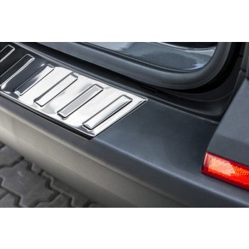   Avisa stříbrná saténová ocel Ochrana nakládací VOLKSWAGEN TRANSPORTER T6/T6.1, Caravelle T6/T6.1 2015-2019, FL2019-2024