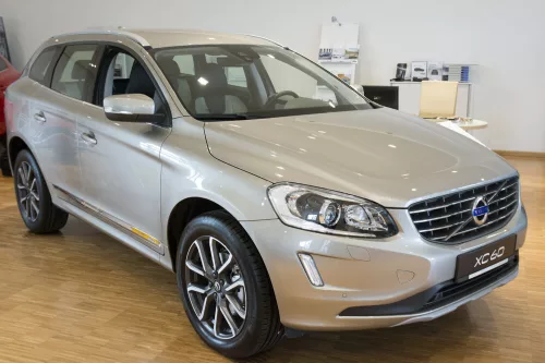 Avisa stříbrný zrcadlová ocel Ochrana nakládací Volvo XC60 2013-2017
