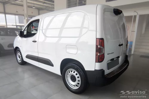 Avisa černý matný 3 mm vroubkovaný hliník Ochrana nakládací BERLINGO II 2008-2015, FL2015-2018, BERLINGO II MS 2008-2015, FL2015-2018 atd.