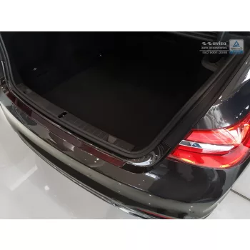   Avisa červená/černá 3D karbon Ochrana nakládací Bmw 7 limousine G11, G12 2015-2019 (bez M-pakietu)