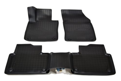 EgriAuto Prémiové 3D gumové autokoberce s upevněním NORM V60 2018- 5 ks