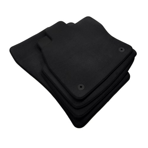 EgriAuto plyšový textilní koberec černý VW Passat B8 2015-vyšší 4 ks