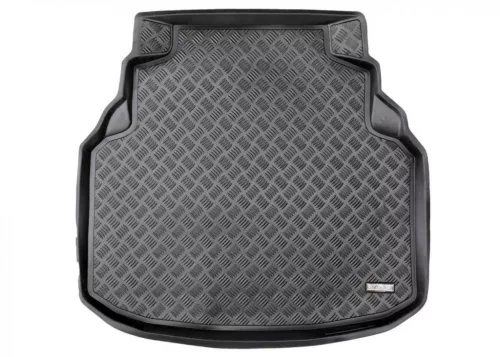 Rezaw Gumová vana do kufru MERCEDES C osztály W204 4-dverový sedan 2007-2014 nesklápěcí sedadla (100924)