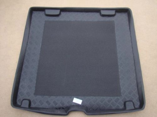 Rezaw Gumová vana do kufru Bmw 5 F11 kombi 2010-2017 (102117)