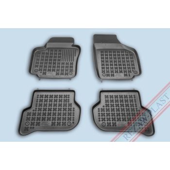   Rezaw černé gumové autokoberce VOLKSWAGEN Golf Plus Hatchback 2005-2014 (200106)