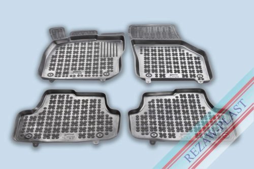 Rezaw černé gumové autokoberce VOLKSWAGEN Golf VIII Hatchback/kombi Mírný hybridní systém (Soft