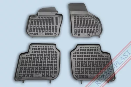 Rezaw černé gumové autokoberce SKODA SUPERB II sedan/kombi/Liftback 2008-2015 (200208)