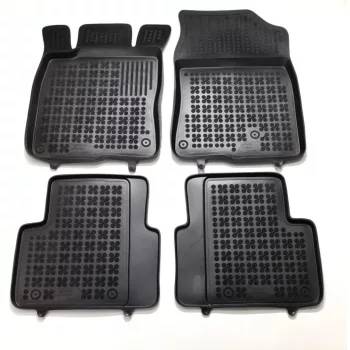  Rezaw černé gumové autokoberce HONDA Civic X sedan 2016-tól (200920)