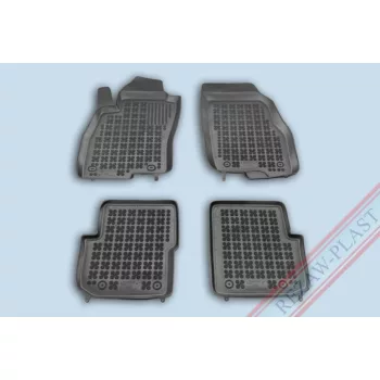   Rezaw černé gumové autokoberce FIAT Punto Evo Hatchback 2009-2012 (201508)