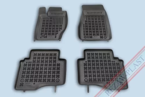 Rezaw černé gumové autokoberce Jeep COMMANDER SUV 2006-2010 (203103)