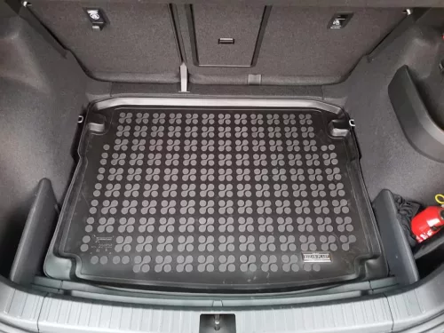 Rezaw černé guma Gumová vana do kufru SKODA KAROQ Crossover 4x2 s pohonem, s opravnou sadou 2017-