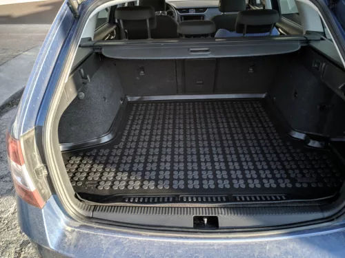 Rezaw černé guma Gumová vana do kufru SKODA Octavia III kombi horní tác 2013-2019 (231536)