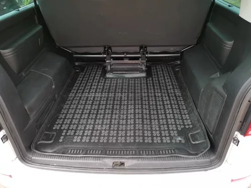 Rezaw černá guma Gumová vana do kufru VOLKSWAGEN Transporter T6 Van dlouhá varianta 2019- do (23186