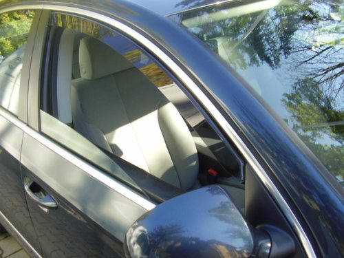 Sporty vícekusový deflektor větru Volkswagen Passat 5 ajtós 2005- (F2131)