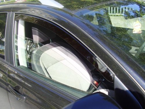 Sporty NISSAN Qashqai Sporty deflektor větru sada přední+zadní na okno, 4 ks 5 2007-2013