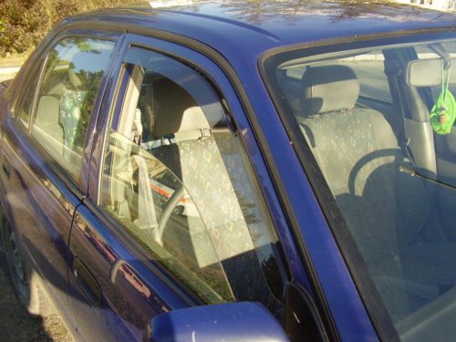 Sporty vícekusový Deflektor větru Toyota Corolla E110 4?5 ajtós 1995-2000 (F2511)