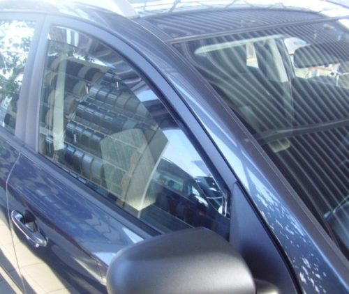 Sporty vícekusový Deflektor větru Kia Ceed 5 ajtós 2006-2012 (F3609)