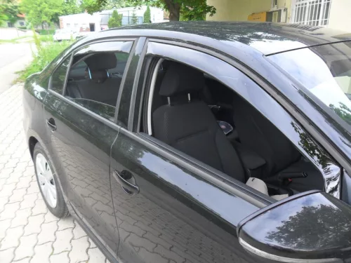 Szatuna VOLKSWAGEN Jetta Szatuna Sada deflektorů větru přední+zadní na okno, 4 ks 4 2012-
