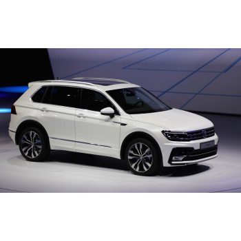   Szatuna VOLKSWAGEN Tiguan Szatuna Deflektor větru sada přední+zadní na okno, 4 ks 5 2016-2024