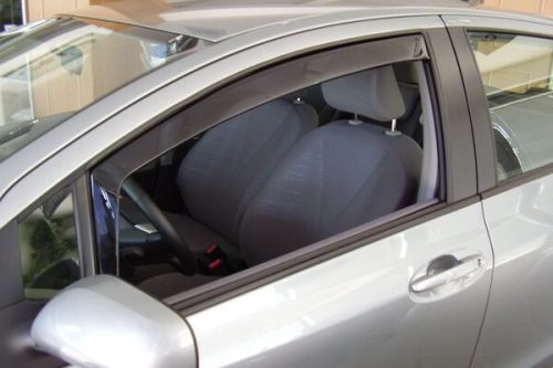 Szatuna TOYOTA Yaris Szatuna Deflektor větru sada přední+zadní na okno, 4 ks 5 2005-2011